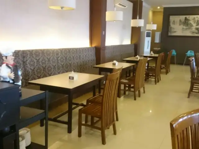 Gajah Mada Restaurant