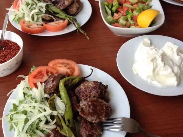 Köfteci Salih Usta'nin yemek ve ambiyans fotoğrafları 14