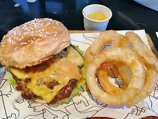 8 Cuts Burger Blends Food Photo 1