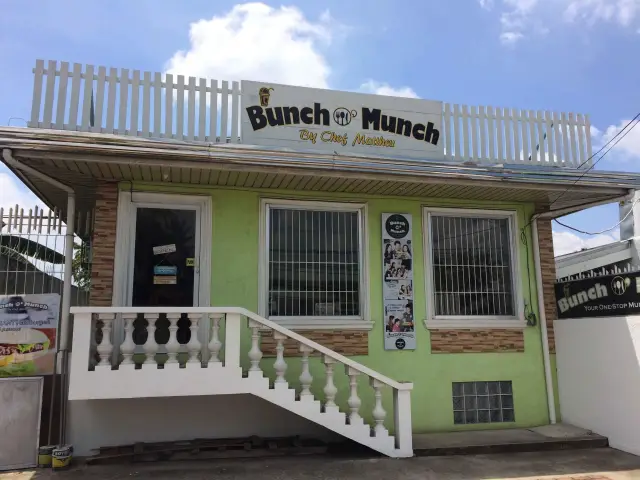 Bunch O' Munch by Chef Mattheu Food Photo 3