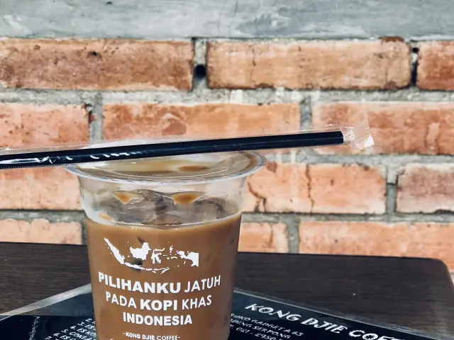 Gambar Makanan Kong Djie Coffee Belitung 10