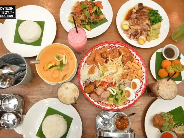 Go Thai Food Photo 7