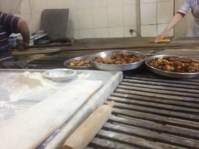 Kardeşler Pide & Lahmacun Fırını'nin yemek ve ambiyans fotoğrafları 2