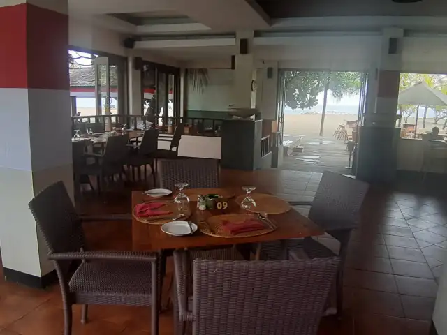 Gambar Makanan The Wharf Restaurant - Bintang Bali Resort 8