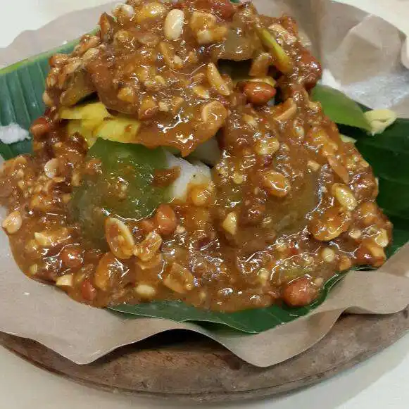 Gambar Makanan Rujak Kolam Medan 12