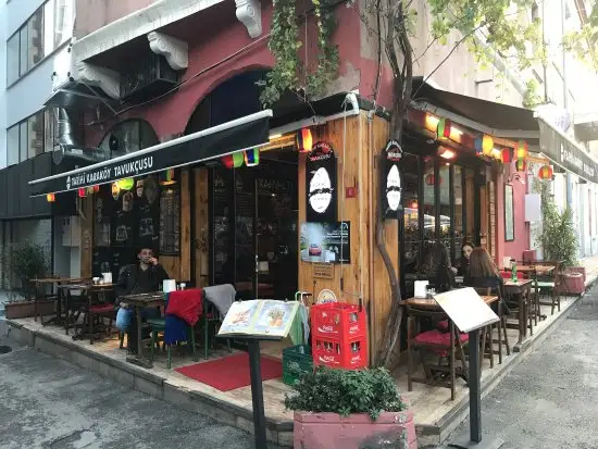 Tarihi Karaköy Tavukçusu