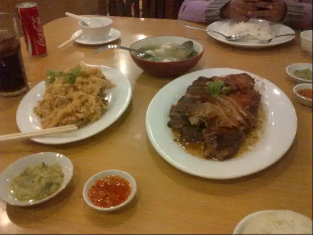 Gambar Makanan Laota Restaurant 6