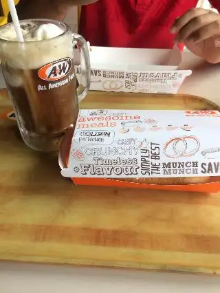 A&W Petronas Bandar Kinrara