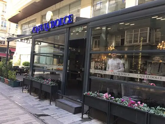 Cafe La DOLCE'nin yemek ve ambiyans fotoğrafları 24