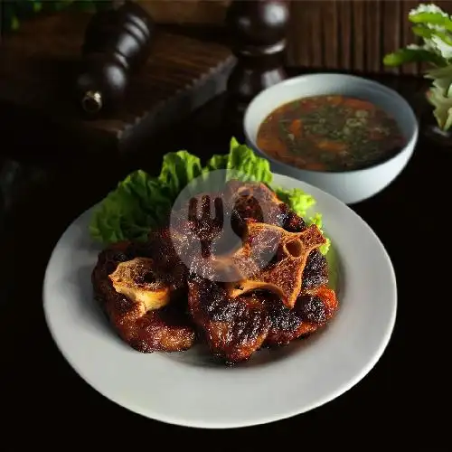 Gambar Makanan Laoteng Cafe 6