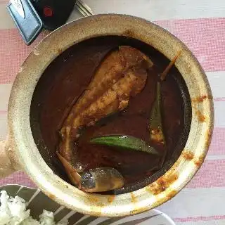 Kak Long Asam Pedas