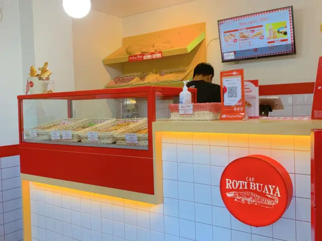 Gambar Makanan Cap Roti Buaya 6