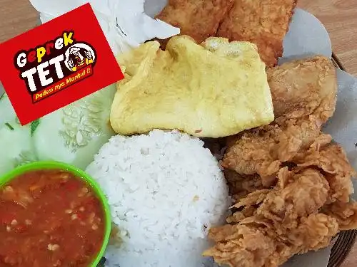 Ayam Geprek Teto 05, Kaharuddin Nasution