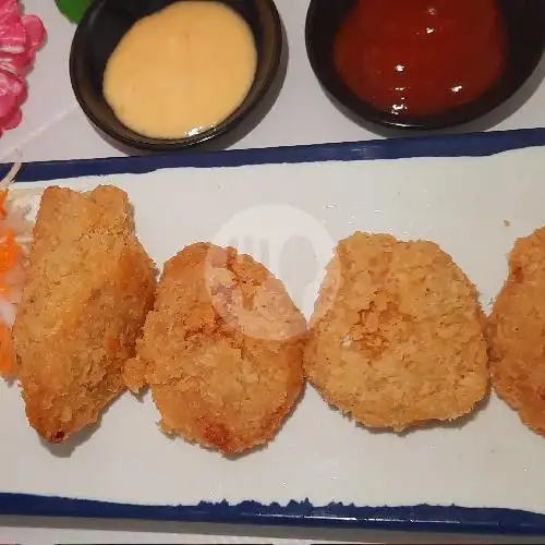 Gambar Makanan Bento Love & Sushi Love 12