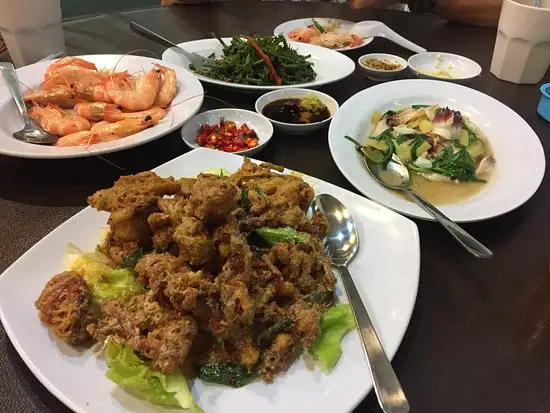 Sembulan Lobster Restaurant Food Photo 2