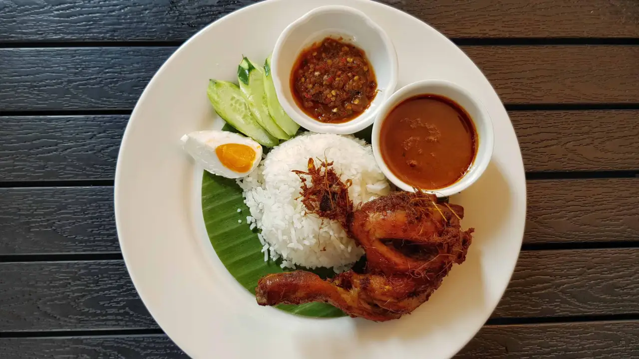 Kak Na Nasi Kukus