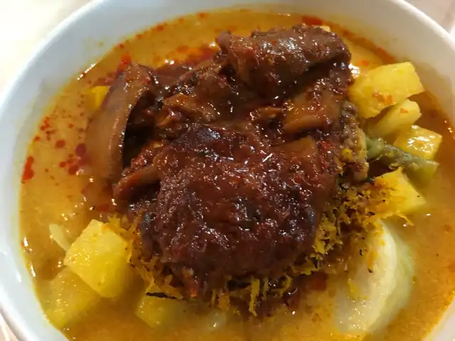 Lontong King Food Photo 3