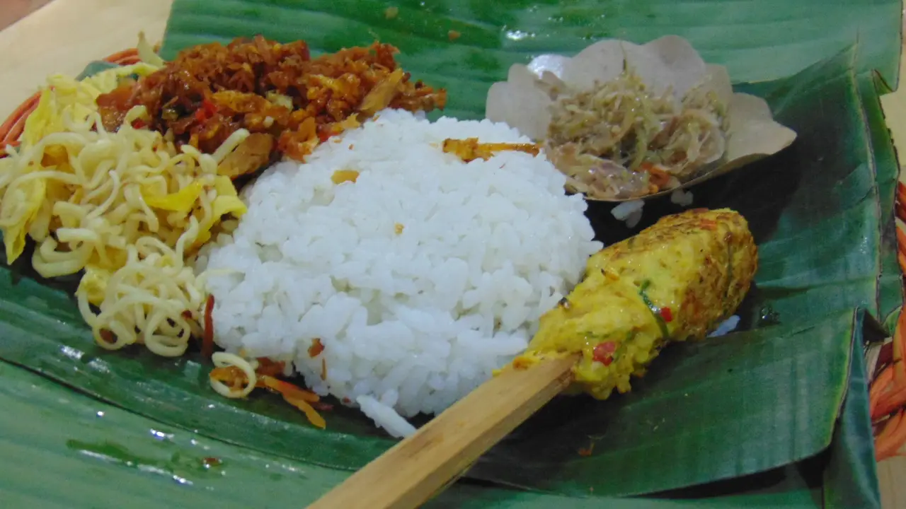 Nasi Jingga Ibu Agung