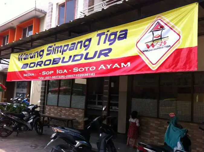 Warung Simpang Tiga Borobudur