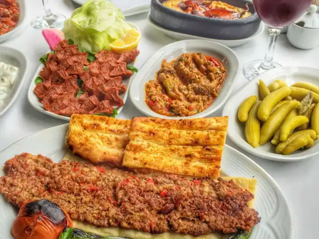 Taşköprü Adana Kebapçısı'nin yemek ve ambiyans fotoğrafları 27