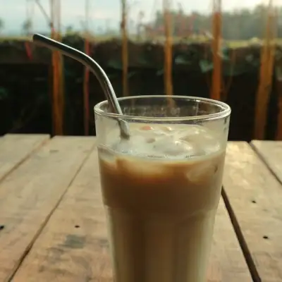 Tongkah Kopi