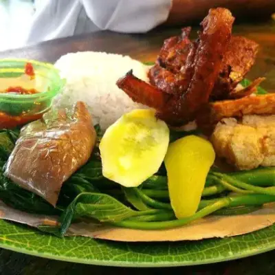 Nasi Tempong Indra