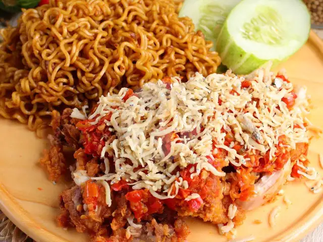 Gambar Makanan I Am Geprek Bensu, Jelambar Baru 17