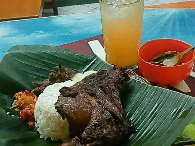 Gambar Makanan Bebek Ireng Suroboyo "Cak Baz" 15