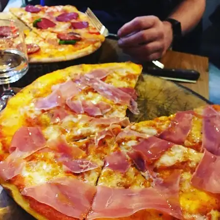 Zucca Pizza & Cafe'nin yemek ve ambiyans fotoğrafları 78