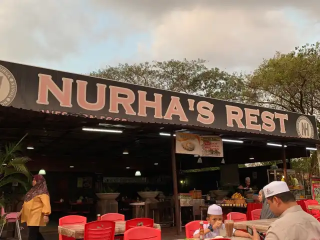 Nurha's Rest Food Photo 11