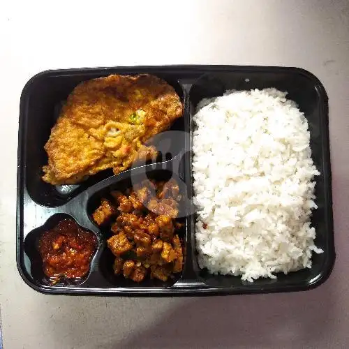 Gambar Makanan Warteg Nasi Rames Ibu Atun, Tangki 19