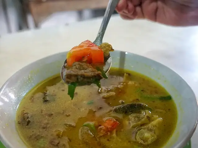 Gambar Makanan Soto Kuning Bogor Pak M. Yusuf 9