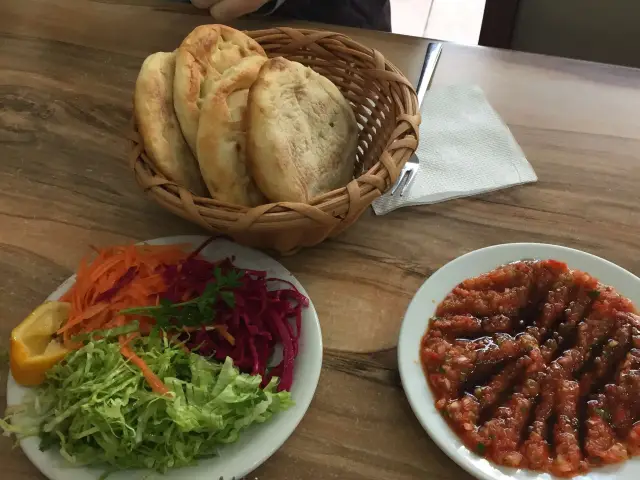 Öz Uludağ Döner Lahmacun Pide Salonu'nin yemek ve ambiyans fotoğrafları 15