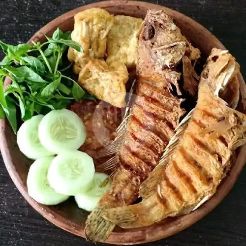 Gambar Makanan Warung Penyet Sambel Nyonyor, Keputih Timur 8