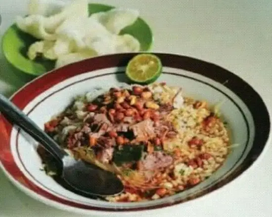 Gambar Makanan Warung Nasi Sindangheula (Soto Iyun) 3