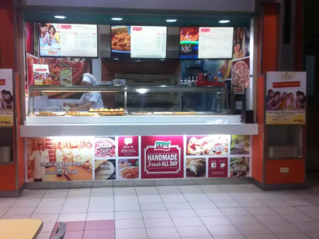 Sbarro Food Photo 14