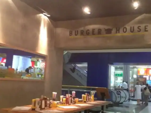 Burger House'nin yemek ve ambiyans fotoğrafları 17