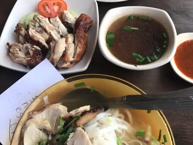 Restoran Nasi Ayam & Bihun Sup KTM Food Photo 5