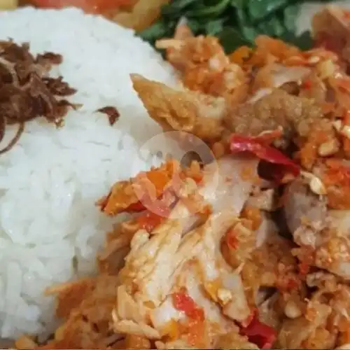 Gambar Makanan AYAM GEPREK DAN NASI GORENG PEDAS FANNY, Jl KH Ali Maksum 5