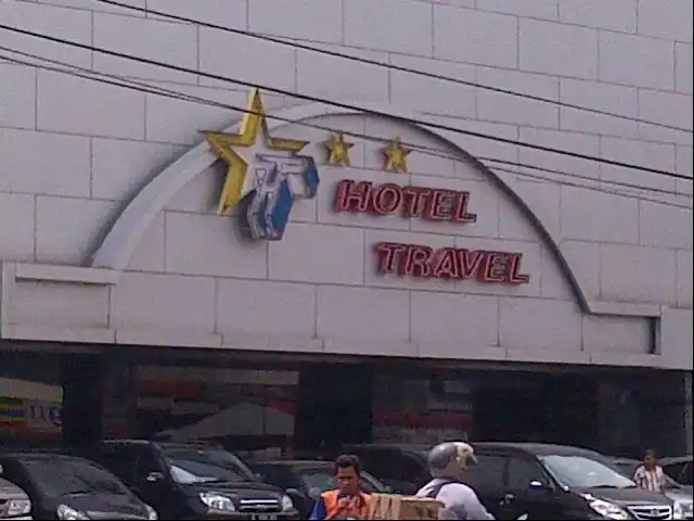 Gambar Makanan Travel hotel spa karaoke and  resto aj brandon 2
