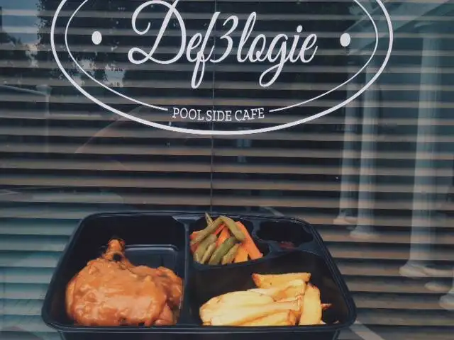 Gambar Makanan Def3logie Poolside Cafe 14