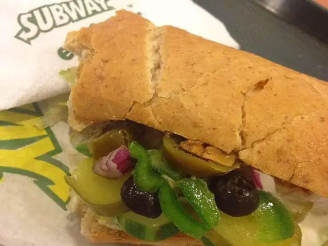 Subway Food Photo 17