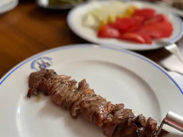 Behçet Usta'nın Meşhur Cağ Kebabı'nin yemek ve ambiyans fotoğrafları 3