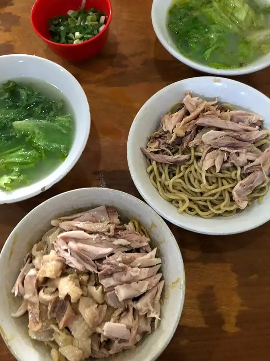 Gambar Makanan Bakmi Asui 10