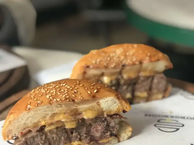 Burgeroom'nin yemek ve ambiyans fotoğrafları 11