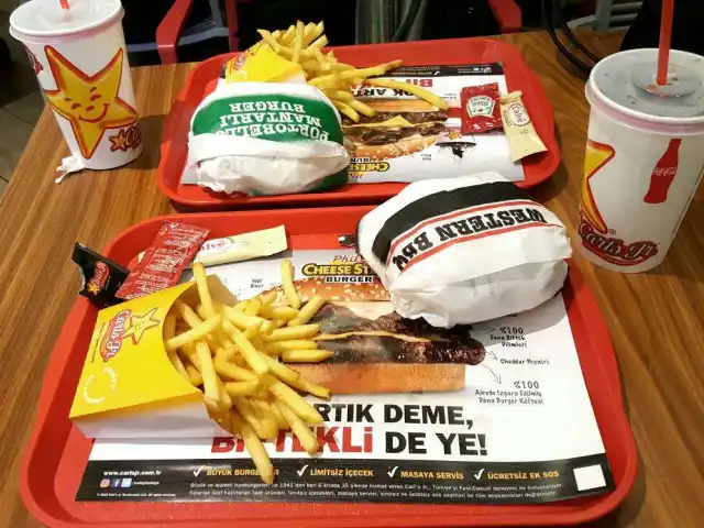 Carl's Jr.'nin yemek ve ambiyans fotoğrafları 38