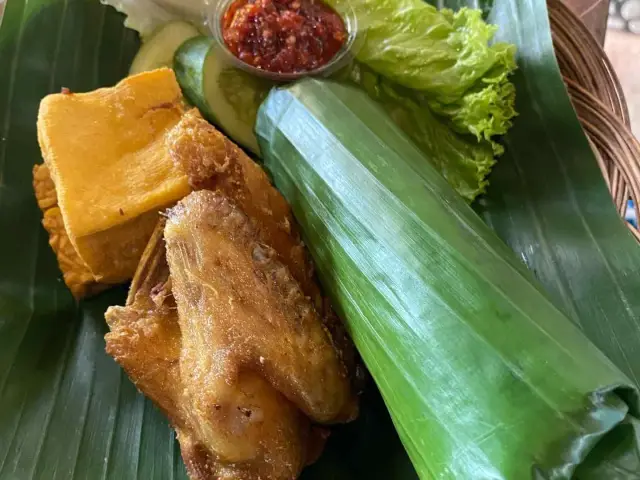 Gambar Makanan Warung Taru (Rumah Kayu) 12