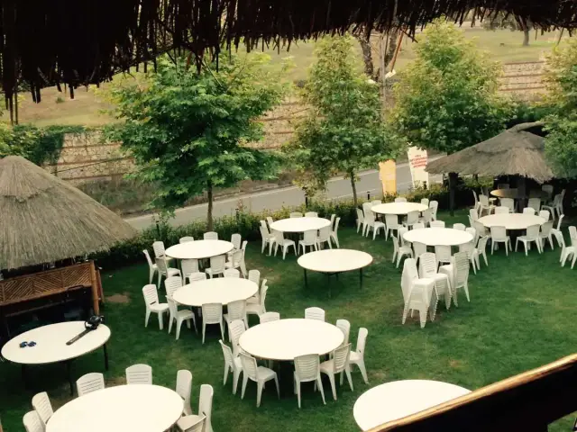 Bamboo Cafe Restaurant'nin yemek ve ambiyans fotoğrafları 6