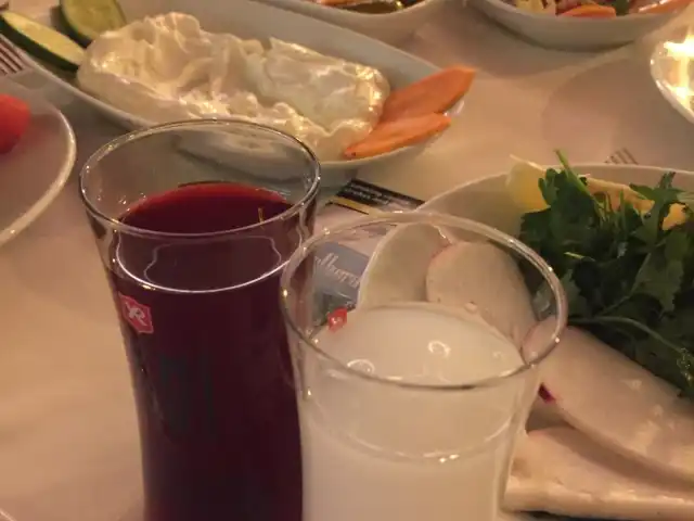 Adana Sercan Et ve Balık Restaurant'nin yemek ve ambiyans fotoğrafları 10