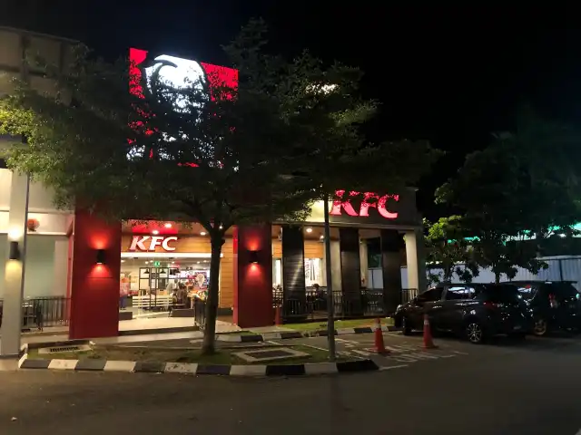 KFC/Pizza Hut Food Photo 7